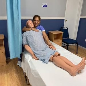 Meet your Posher, Vasquez